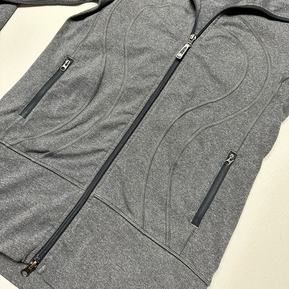 Vintage Lululemon Define Jacket in Heathered Gray Size 6? EUC - Picture 6 of 16